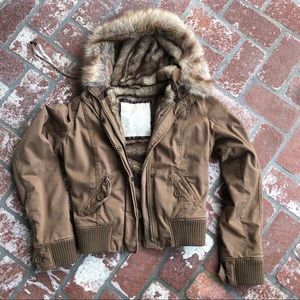 Abercrombie & Fitch Jacket with faux fur